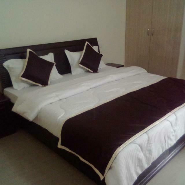 Hotel Vindhwashni Haldwāni Buitenkant foto